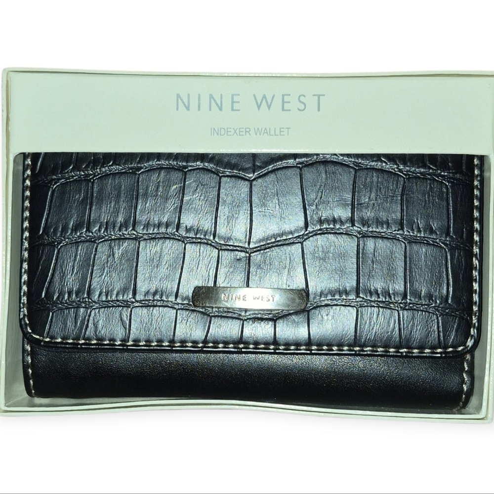 Nine West Black Nappa Leather Croc-Embossed Wallet NEW IN BOX